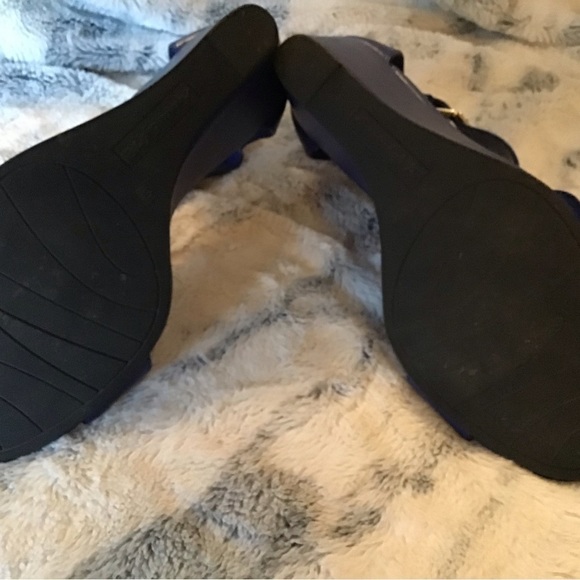 American Eagle Outfitters Blue Wedges - Picture 2 of 2